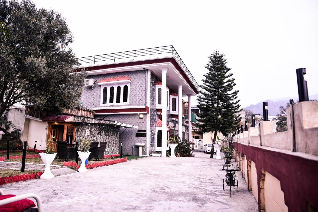 Republika Central Mansehra ภายนอก รูปภาพ