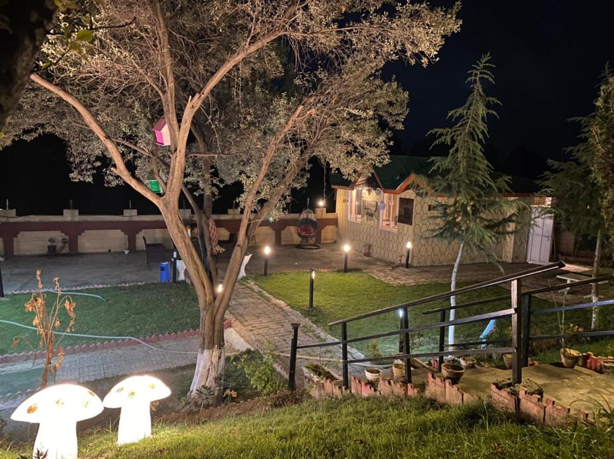 Republika Central Mansehra ภายนอก รูปภาพ